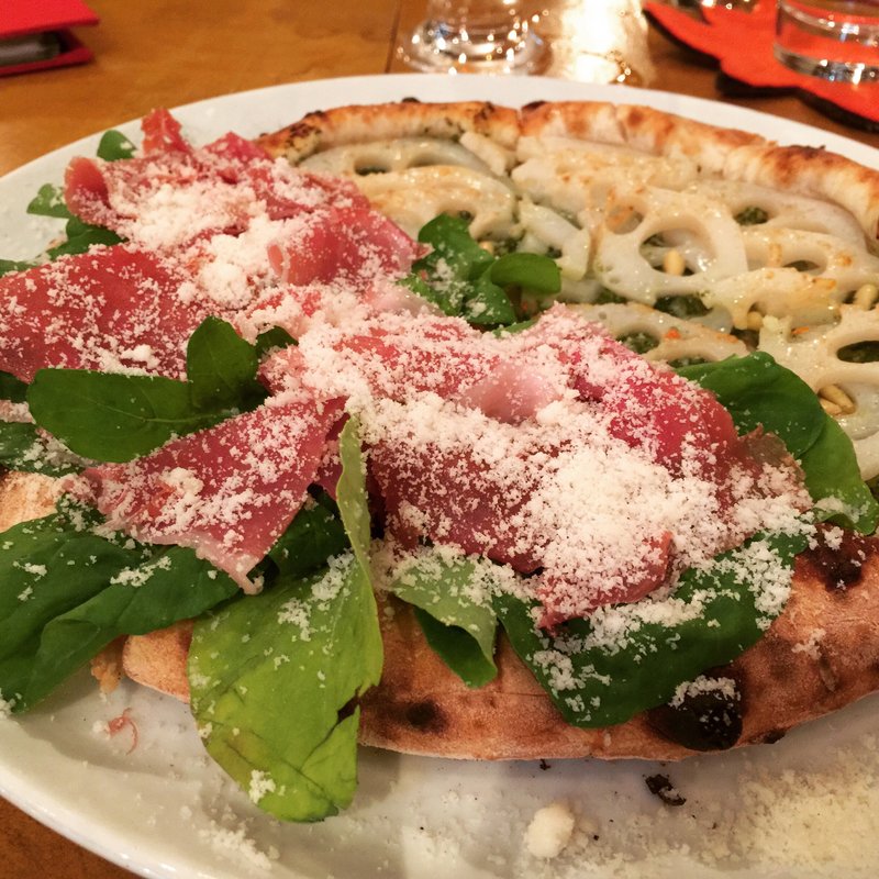 蓮根とプロシュートのピザ(エンボカ 京都 （enboca）)