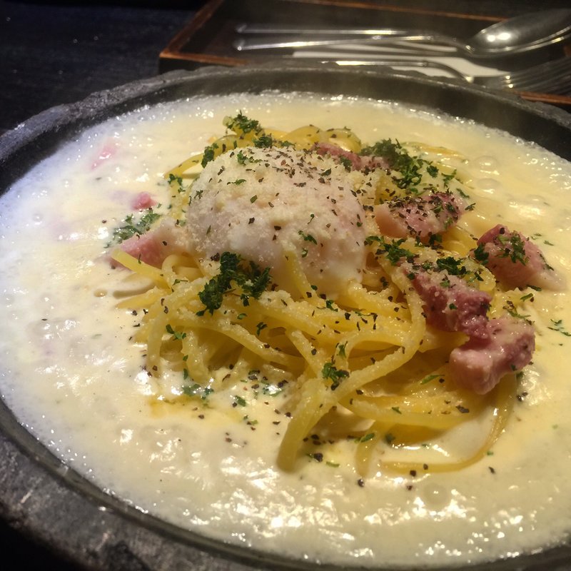 カルボナーラ(石焼生パスタ 蔵之助 )