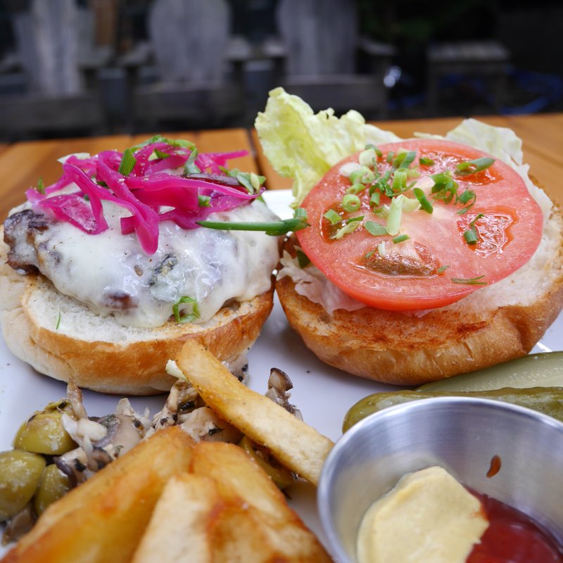 スパイシーラムバーガー(GARDEN HOUSE Kamakura ガーデンハウス鎌倉)