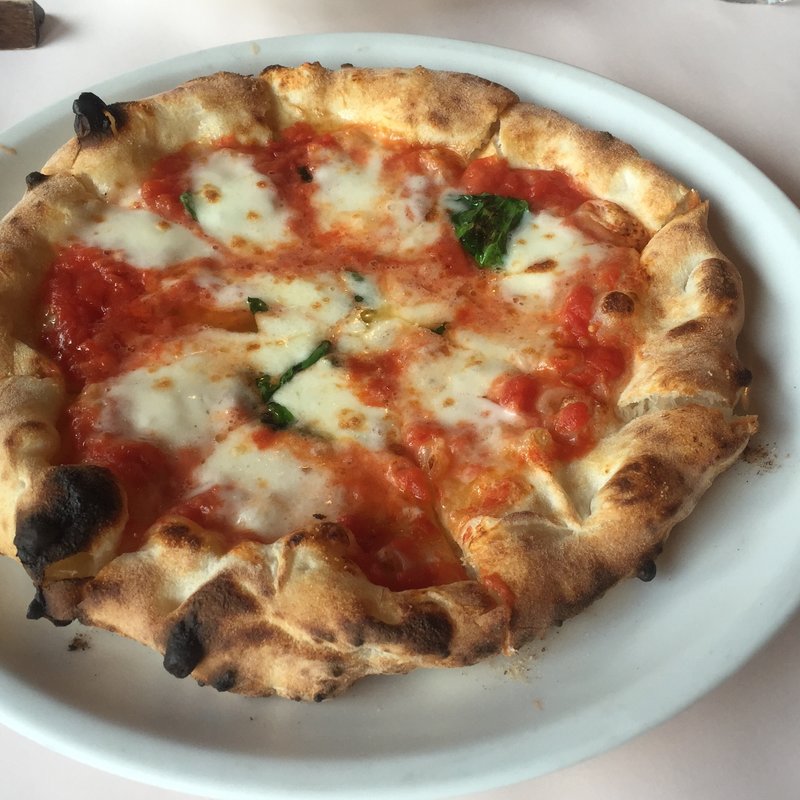 マルゲリータピザ(IL PAPPALARDO （イル パッパラルド）)