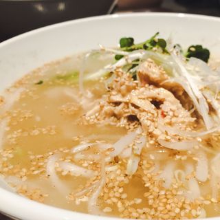 鶏湯麺(春水堂 表参道店)