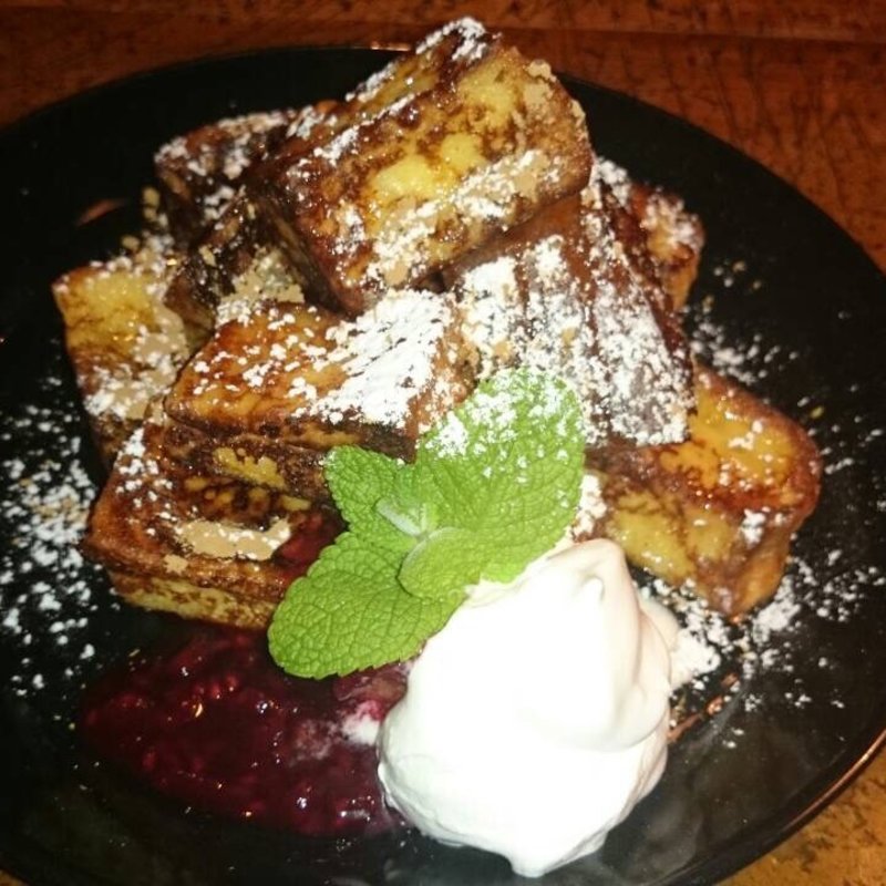 フレンチトースト(カフェ ニジョウヒピン )