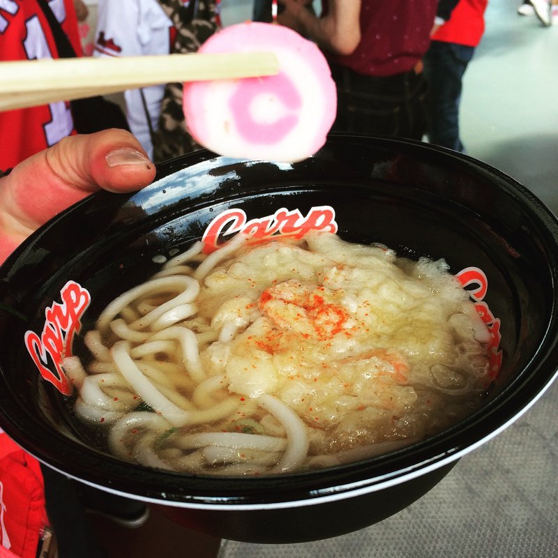 天ぷらうどん(ズームズームスタジアム)