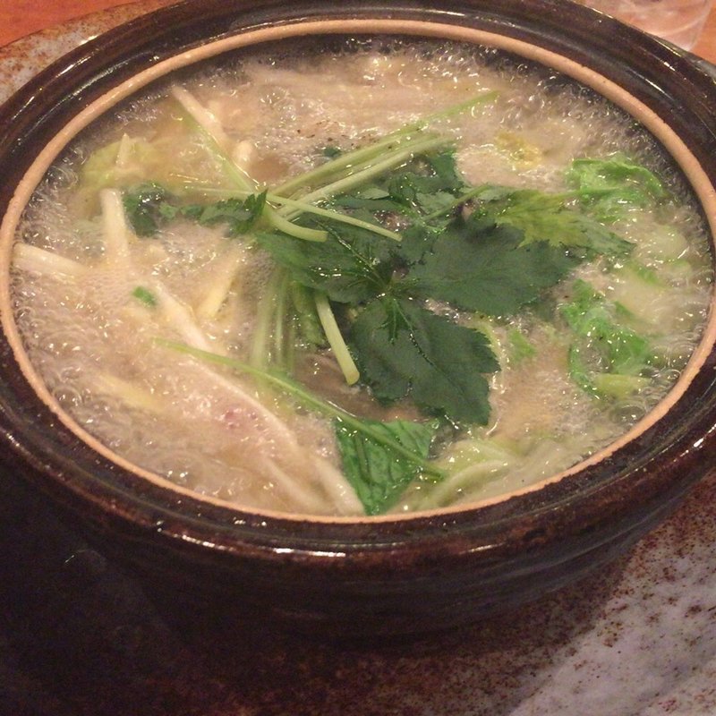カキの土鍋ラーメン(中華そばすずらん)