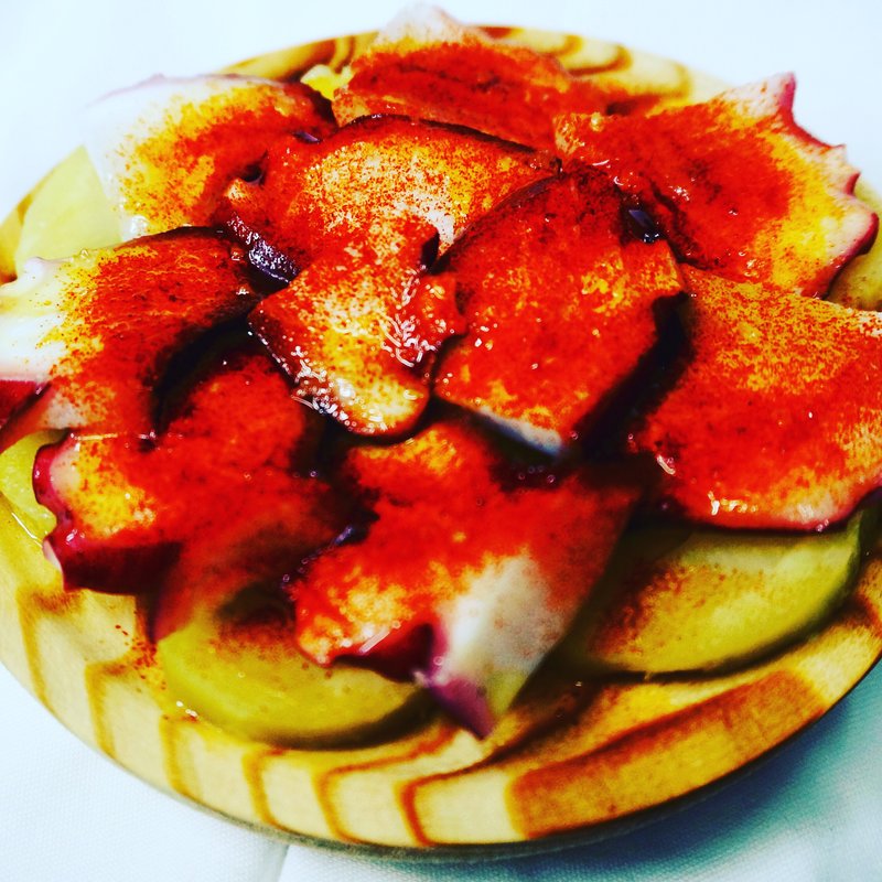 タコのガリシア風(Mira! たまプラーザ)