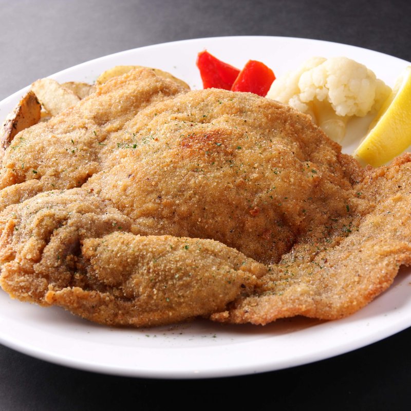 牛肉のカツレツ(ノイエス （Neues）)