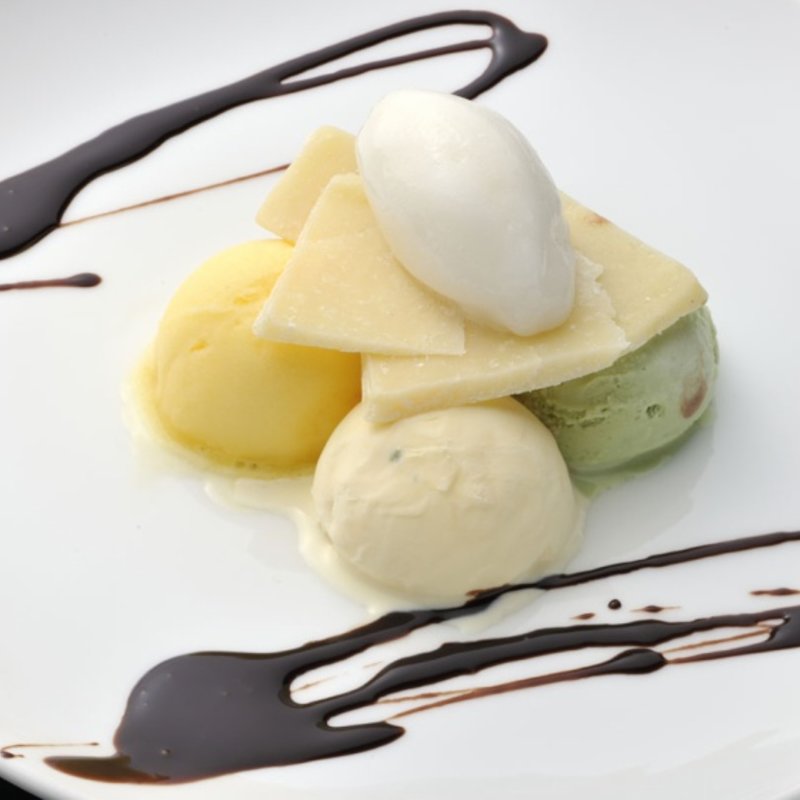 フレッシュピーチとグァバシャーベット(ノースフィールド)