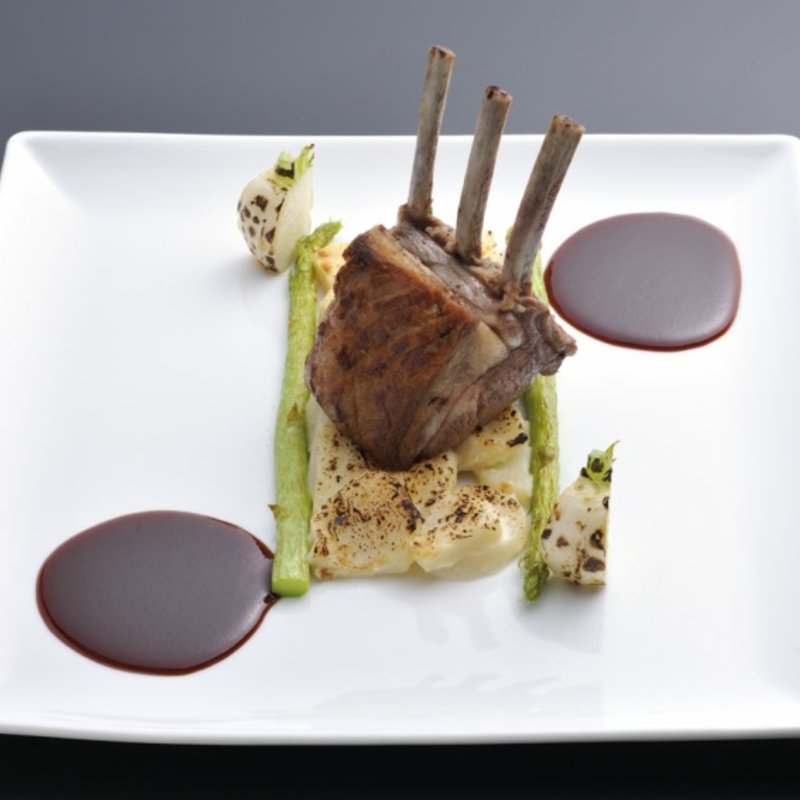 仔羊のグリル　アスパラ添え(ノースフィールド)