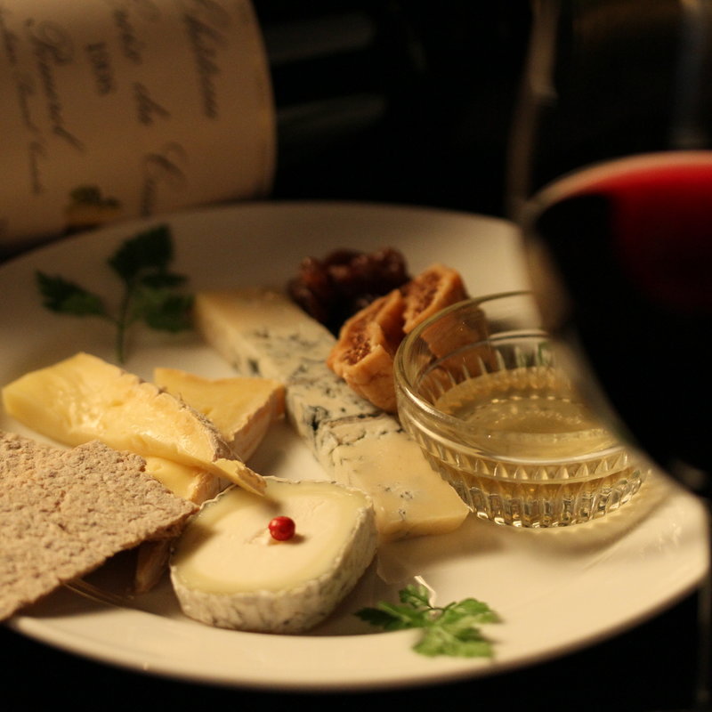 チーズの盛り合わせ(中目黒グリル)