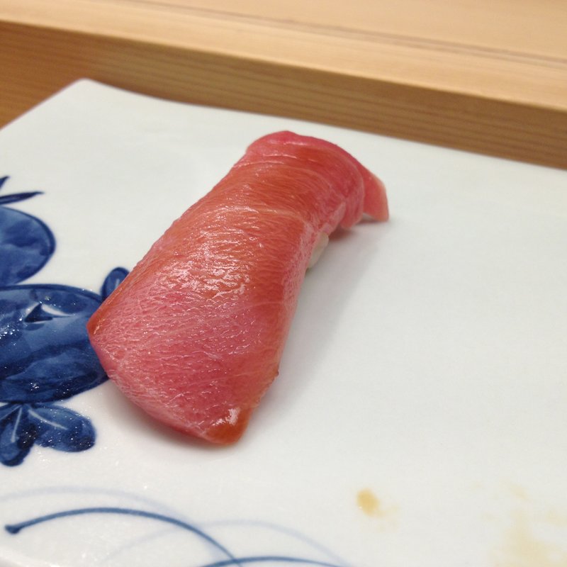 大トロ(蔵六鮨 三七味)
