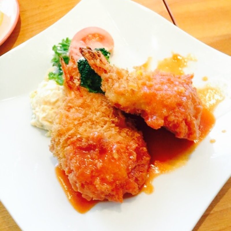 海老と卵のクリーミーコロッケセット(森卯亭)