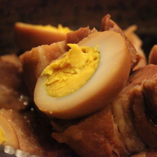 豚の角煮と煮玉子(月膳 )
