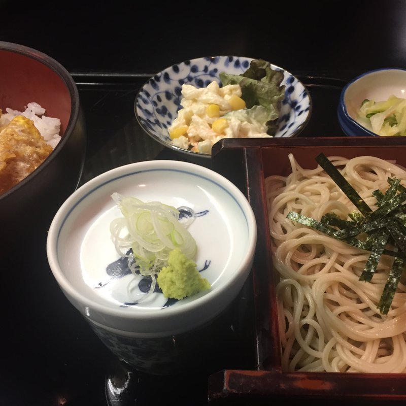 カツ丼ランチ(車屋)
