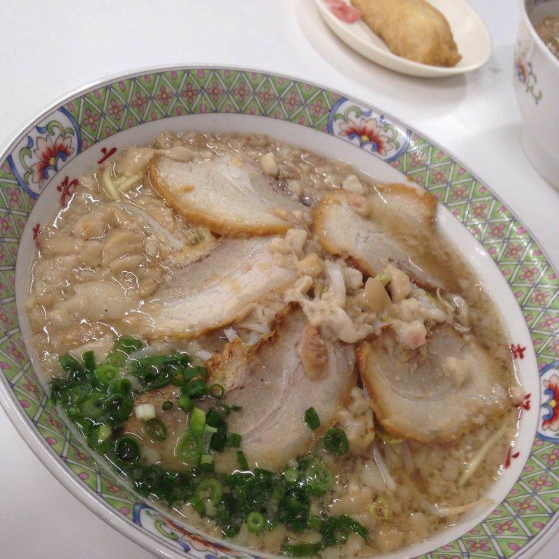 大盛チャーシュー(寿栄広食堂)