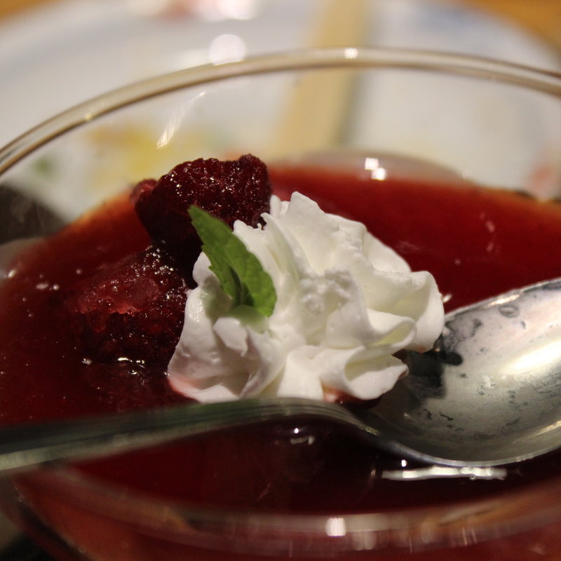 パンナコッタ ～ラズベリーソース～(腹黒屋 品川)