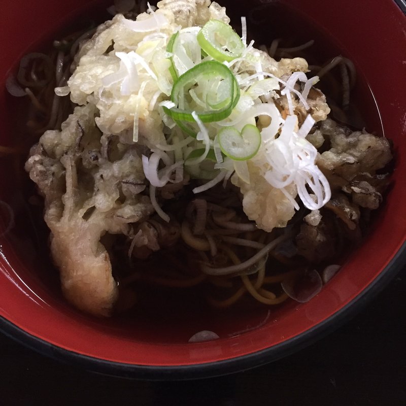 舞茸天そば（温）(岩櫃城温泉 くつろぎの館)