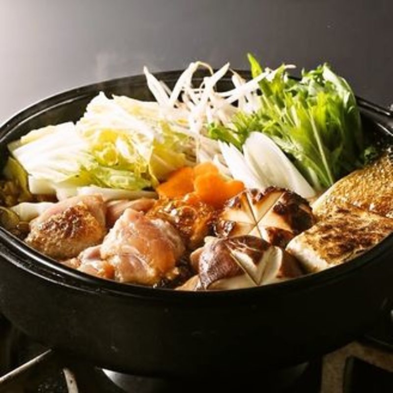 鶏すき焼き(隠れ家個室居酒屋　水面月 上野店)