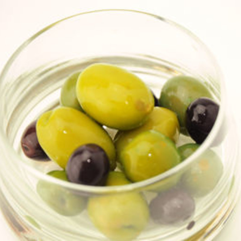 フレッシュオリーブ盛り合わせ(千住バル　ricorico )
