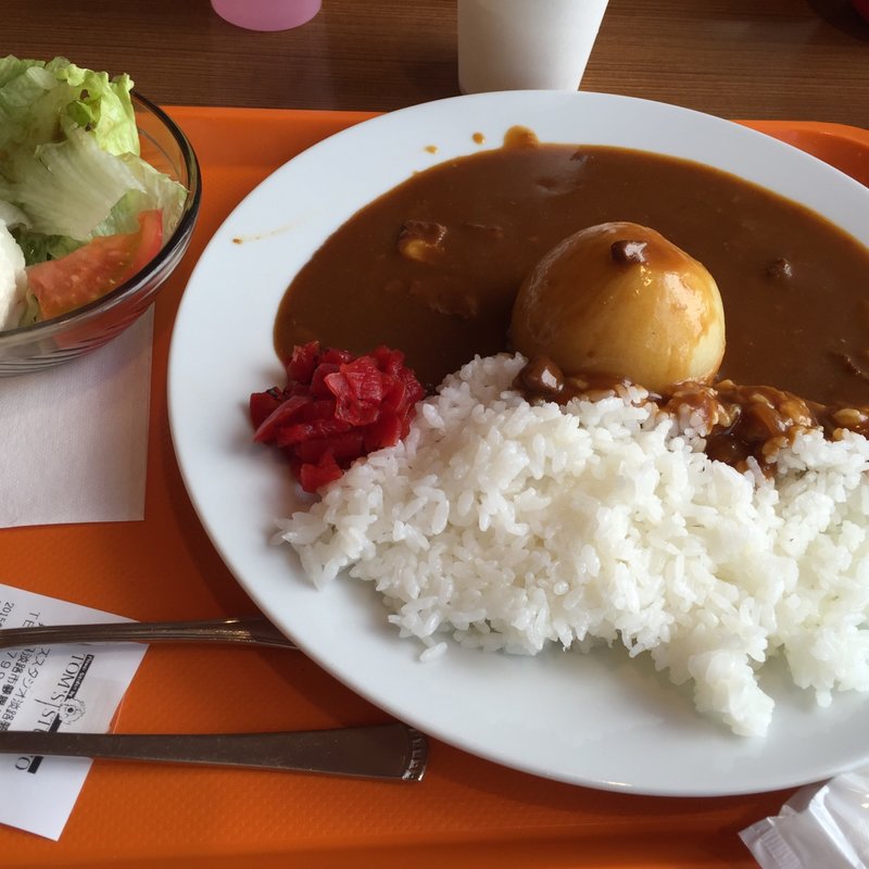 玉ねぎ入りカレー(トムズスタジオ淡路夢舞台店)