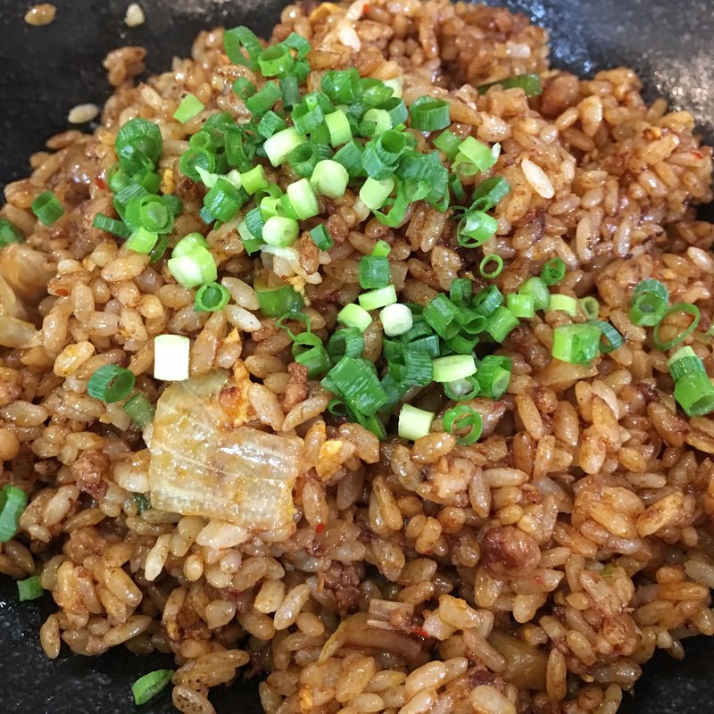 黒もっチャーハン(元祖もっチャーハン まるも )