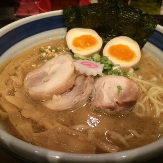 全部入り豚骨魚介らー麺(斑鳩)