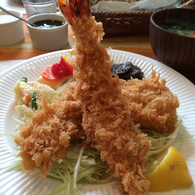 ミックスフライ定食(ファーマーズ・テーブルたさき)