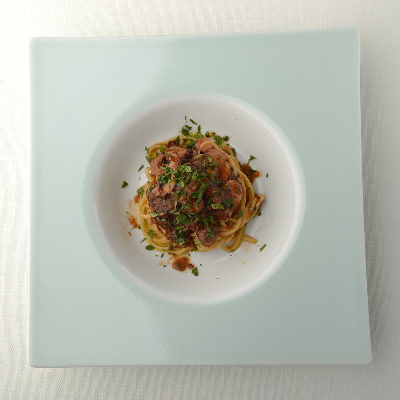 豚肉のトマトソースパスタ(OSTERIA　ESTROSO （オステリア　エストローソ）)