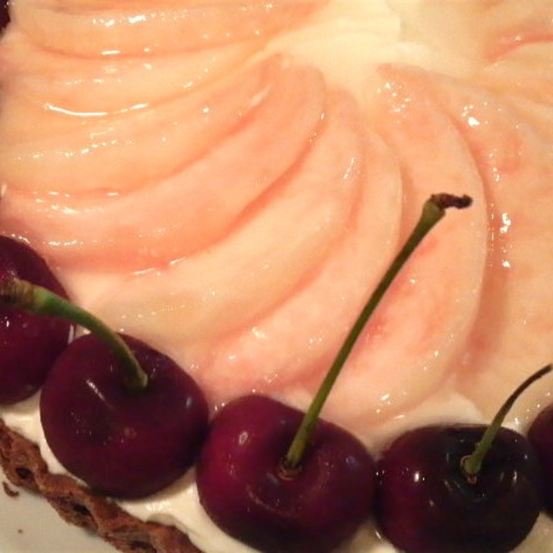 ピーチとベリーのタルト(クワトロヴァッリ)