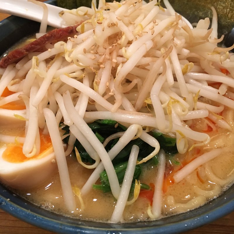 特製辛ゴマラーメン(豚骨醤油らーめん 福気)