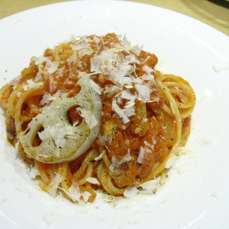 塩漬け豚のピリ辛パスタ(MOTORA)