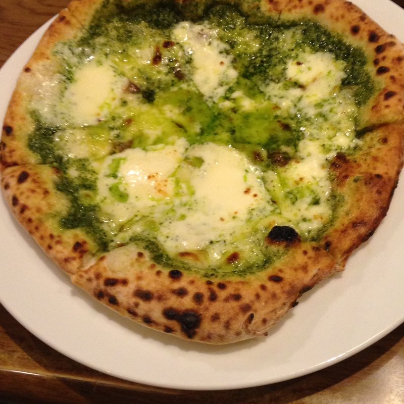 バジルマスカルポーネ(Pizza Land（ピザランド）)