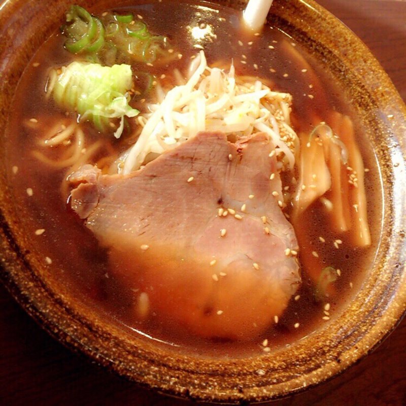 (ホワイト餃子 はながさ )