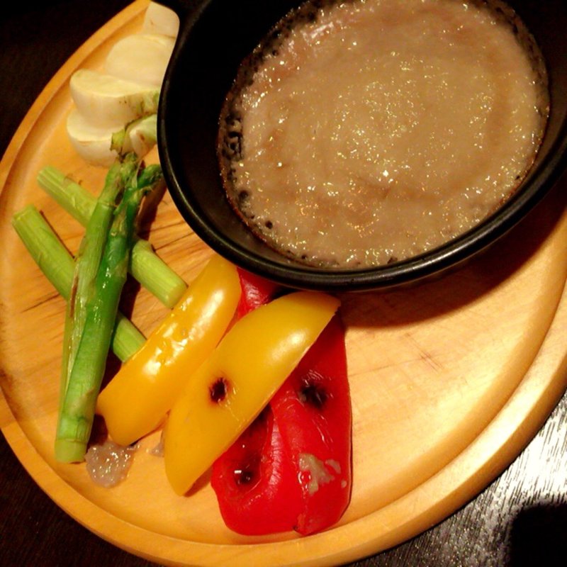 バーニャカウダー(池袋　肉バル中町 )