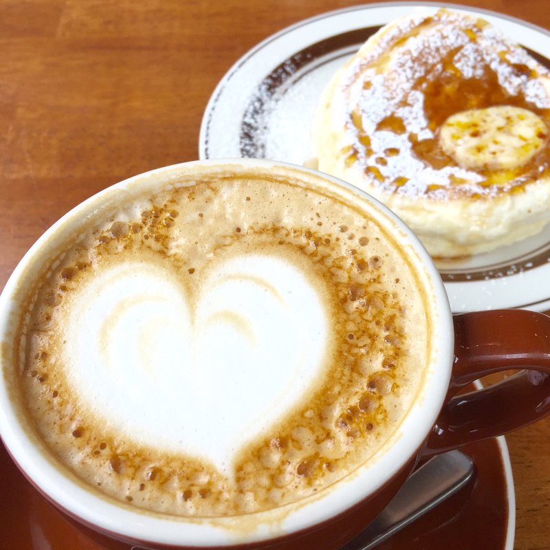 リコッタチーズのパンケーキ&カプチーノ♡(ベッドフォードカフェ グリーンポイント )