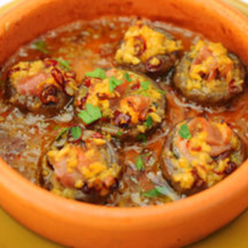 マッシュルームのアヒージョ(千住バル　ricorico )