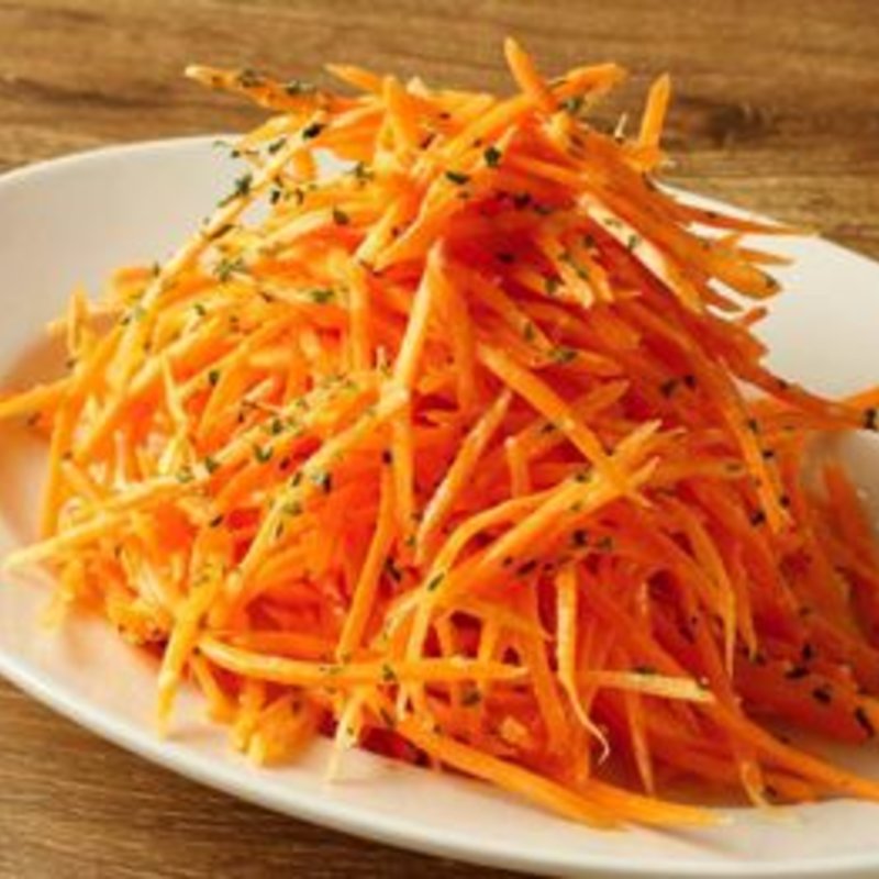 βカロチン2日分のキャロットサラダ(Bistro ぴっかんて)