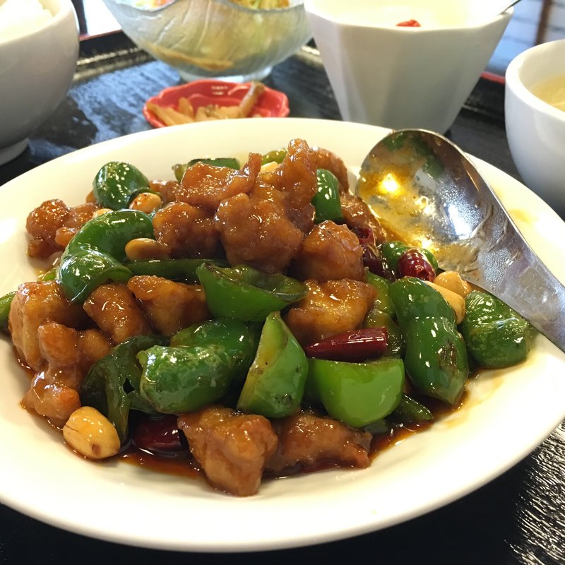 鶏肉とピーマンの炒め(999小籠包 （サンキューショウロンポウ）)