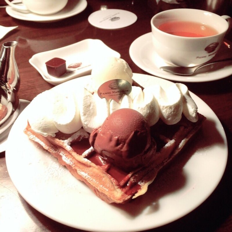 マルコリーニのブリュッセルワッフル チョコレート(ピエールマルコリーニ銀座店)