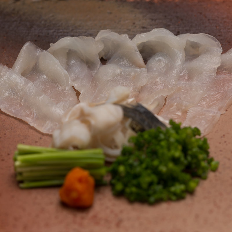 フグ刺し(麻布十番 おざき)