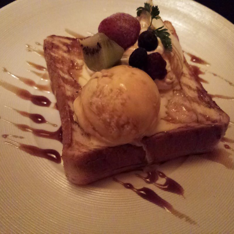 キャラメルハニートースト(草木万里野 太田店 )