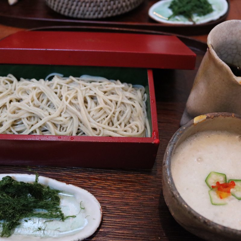 とろろせいろ(手打ちそば 日曜庵)