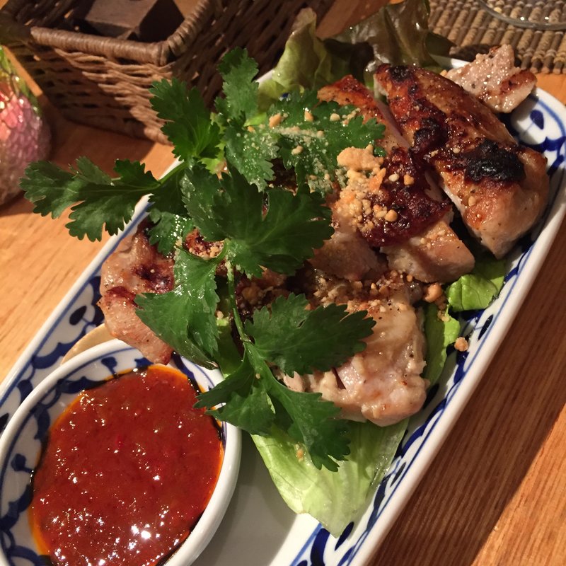 “ガイヤーン”／タイ風グリルチキン(ミーツ)