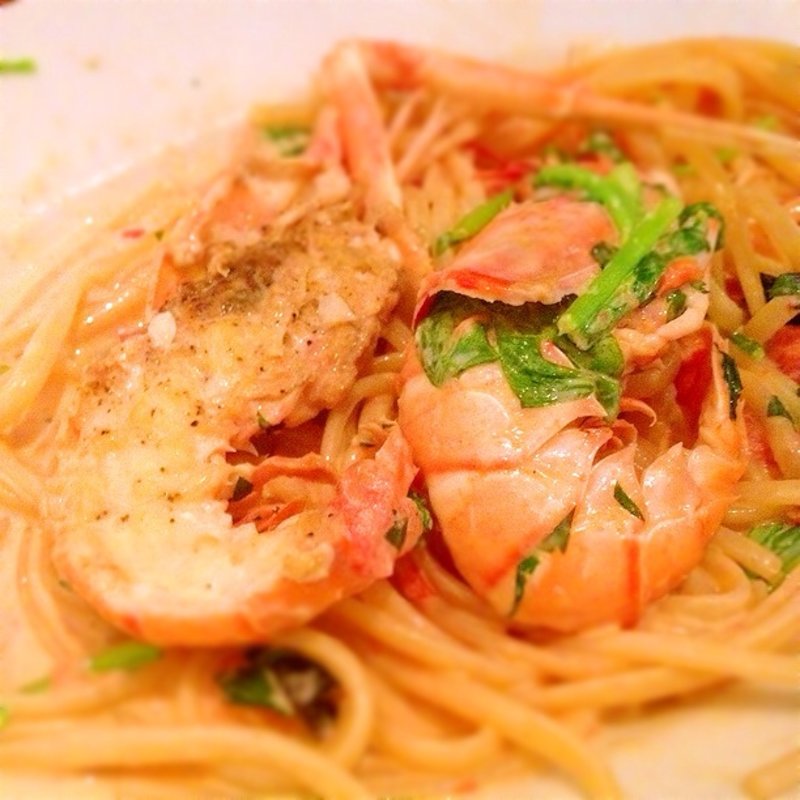 手長エビとトマトクリームソース リングイネ(オステリア クロチェッタ)