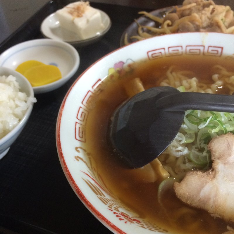 ラーメン定食(バラ肉炒め)(すがい食堂 バイパス店 )