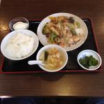 海鮮野菜炒め定食(勇記餃子房)