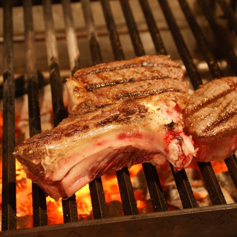 仔羊のスコッタディート(ORGOGLIO DEL CASALTA)