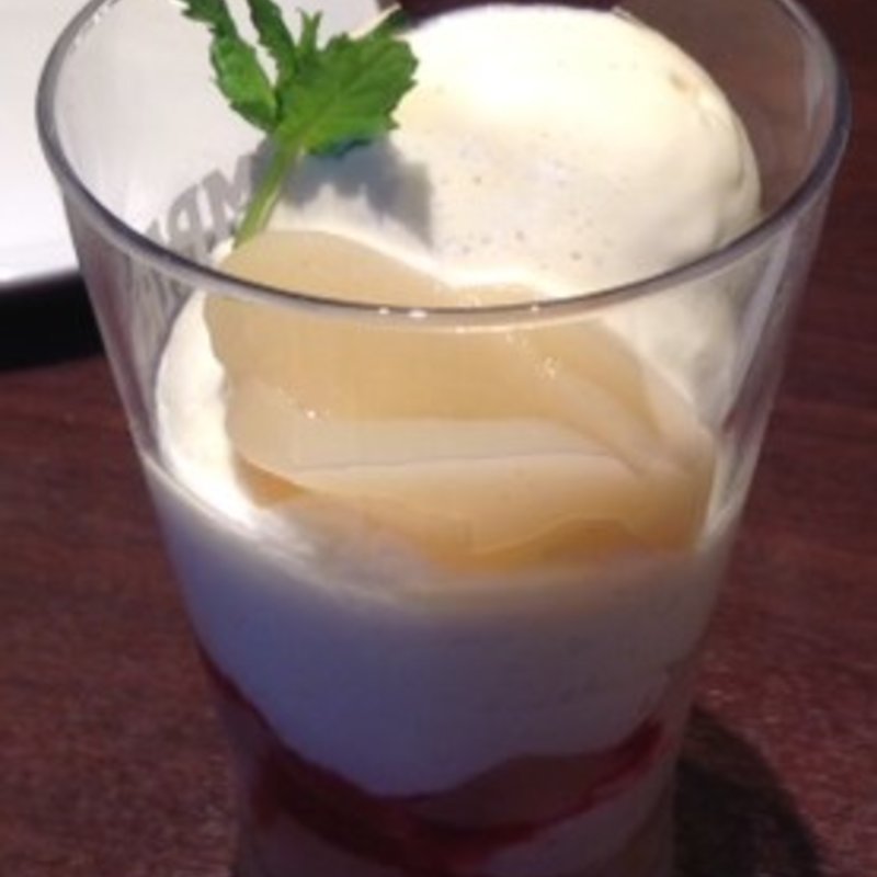 ピーチメルバ(俺のフレンチ・イタリアン 松竹芸能 角座広場)