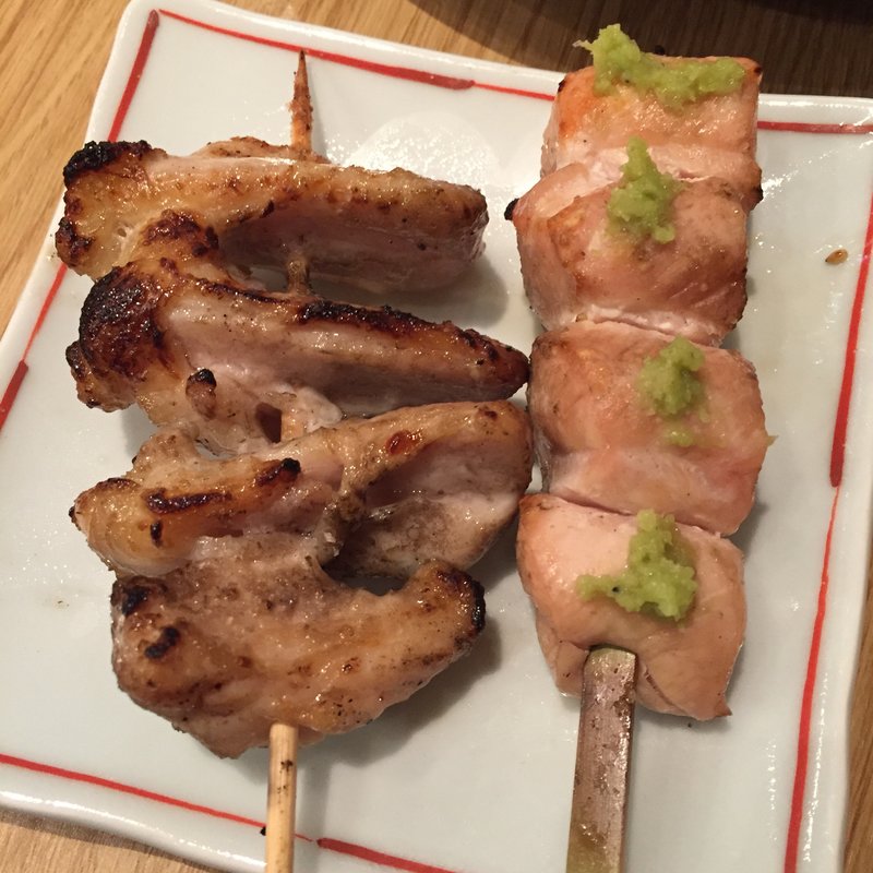 なんこつ  と ささみわさび(串焼酒場　たま乃や )