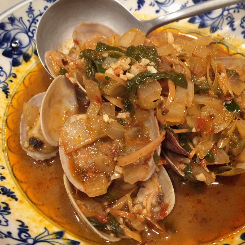 タイ風アサリのバジル炒め(バオバブ （BAOBAB）)