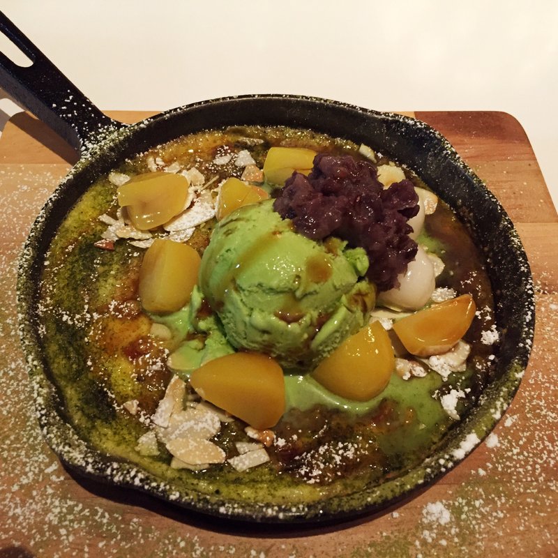 鉄板フルーツグラタン(抹茶マロンあずき)(六葉亭 )